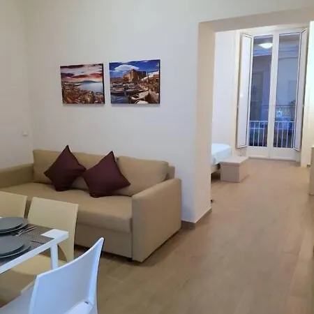 Apartcity فندق مبيت وإفطار 2*