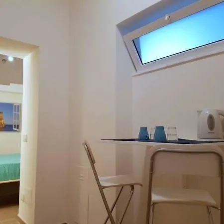 فندق مبيت وإفطار Apartcity نابولي