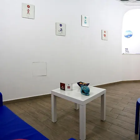 Apartcity 2* نابولي